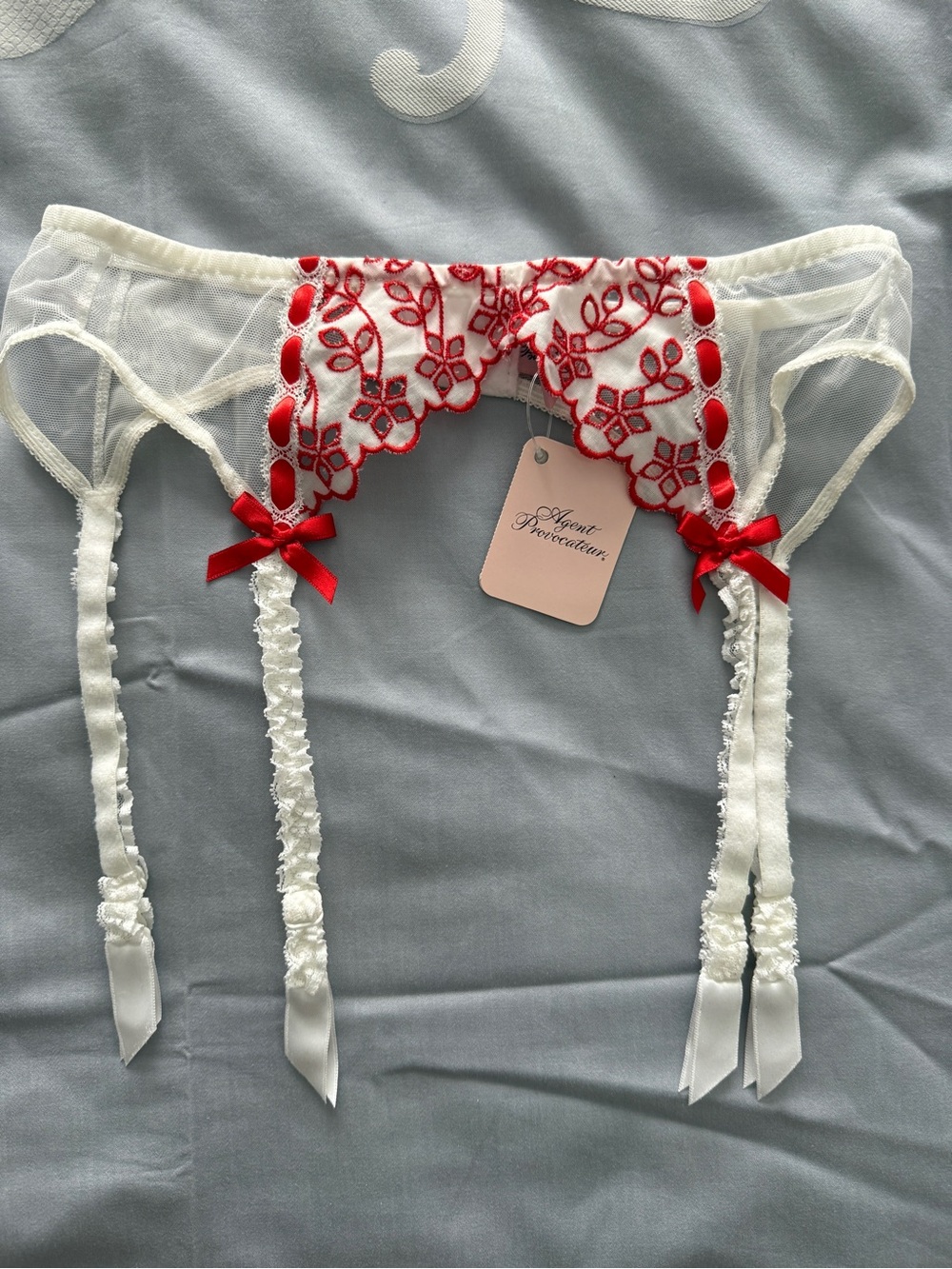 NWT Agent Provocateur Nicola suspender in white and red size S
